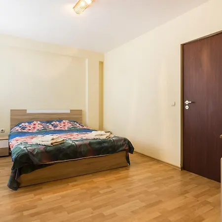 Apartment Centrale & Private Garage In The Heart Of Plovdiv Appartement Plovdiv