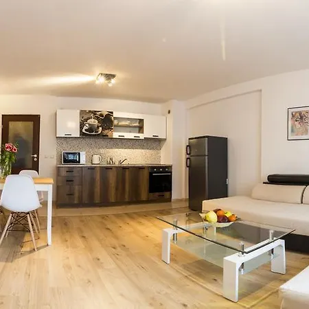 Ibar & Garage Appartamento